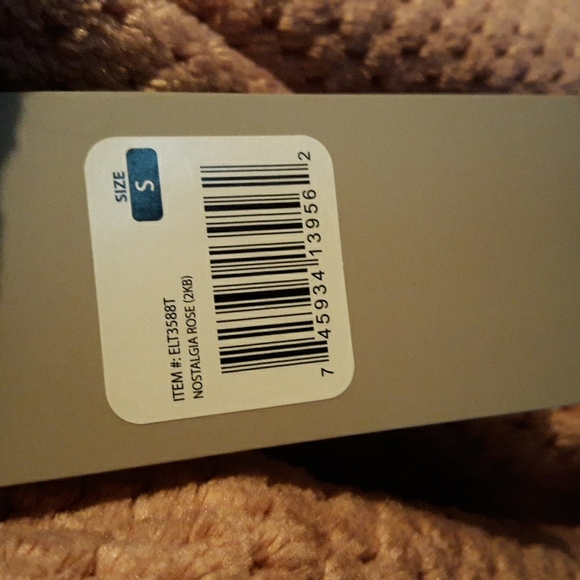 Eddie Bauer pullover - Picture 3 of 6